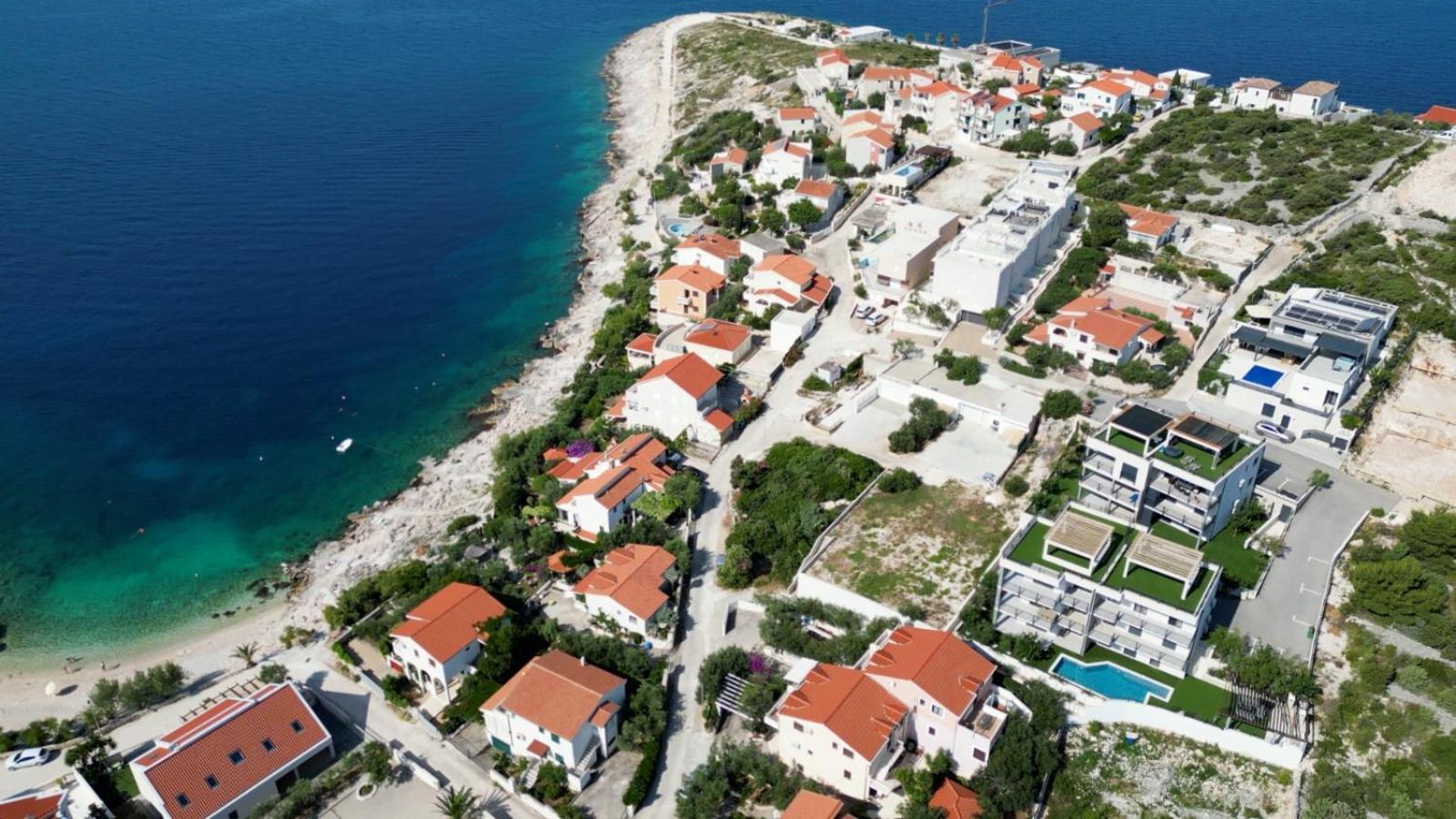 Apartments Luka Sevid Exterior photo